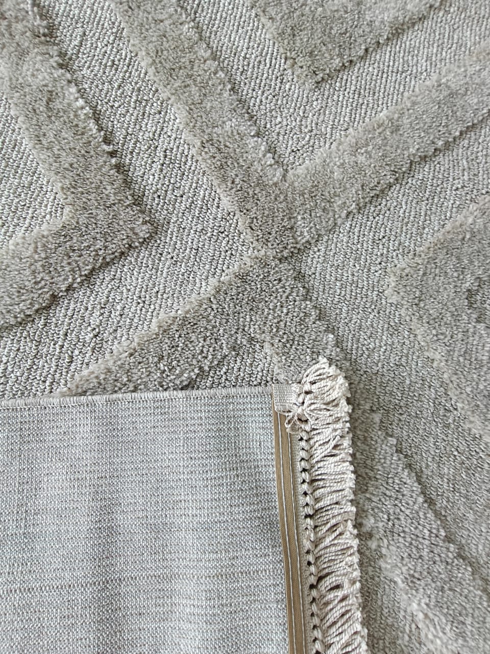 High Quality Modern Carpet – Made in Turkey | Comfortable & Stylish